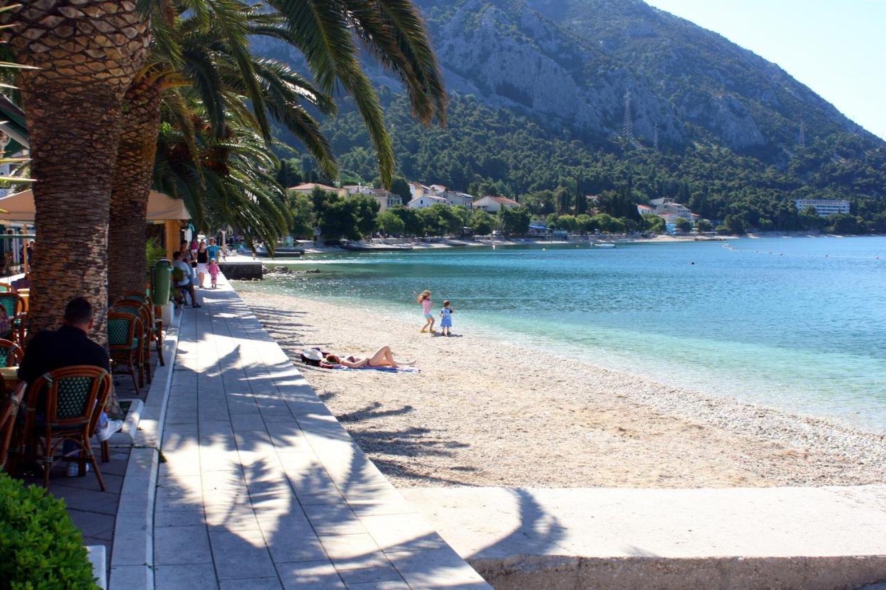 Apartments By The Sea Gradac, Makarska - 13181 Градац Екстер'єр фото